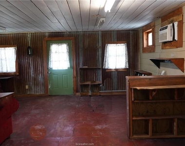 6759 Highway 105 E - Photo Thumbnail 3