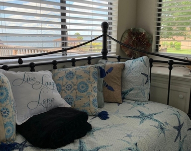 844 Beachwalk Boulevard - Photo Thumbnail 14