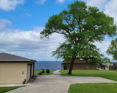 844 Beachwalk Boulevard - Photo Thumbnail 18
