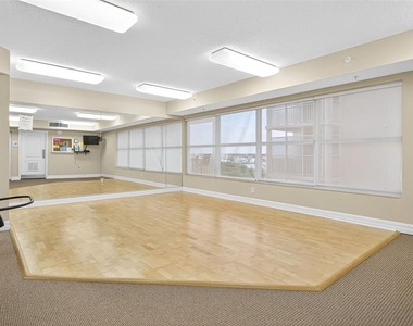 4516 Seagull Drive - Photo Thumbnail 9