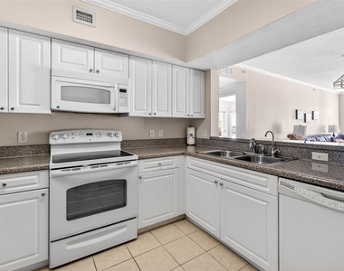 4516 Seagull Drive - Photo Thumbnail 2
