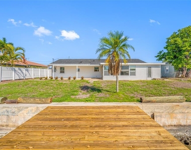 7930 Causeway Boulevard S - Photo Thumbnail 41