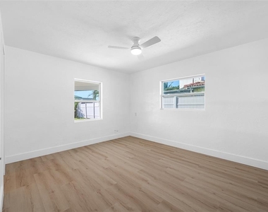 7930 Causeway Boulevard S - Photo Thumbnail 25