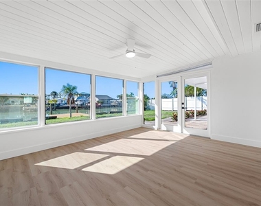 7930 Causeway Boulevard S - Photo Thumbnail 17