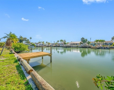 7930 Causeway Boulevard S - Photo Thumbnail 40