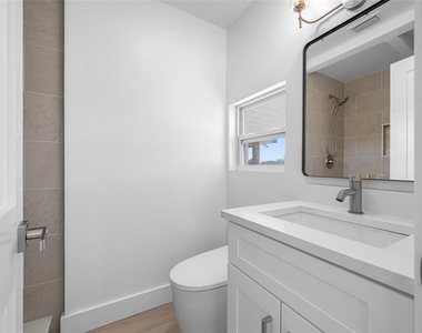 7930 Causeway Boulevard S - Photo Thumbnail 27