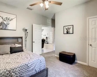 6402 Yellow Buckeye Drive - Photo Thumbnail 23