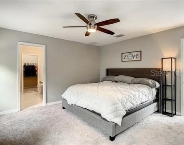 6402 Yellow Buckeye Drive - Photo Thumbnail 25