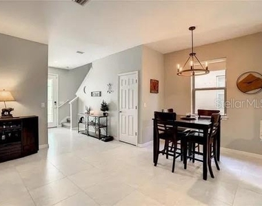 6402 Yellow Buckeye Drive - Photo Thumbnail 17