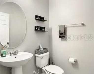 6402 Yellow Buckeye Drive - Photo Thumbnail 20