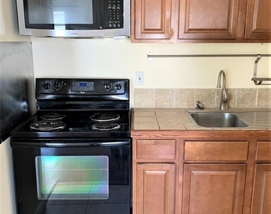 61 81st Avenue - Photo Thumbnail 21
