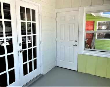 61 81st Avenue - Photo Thumbnail 12