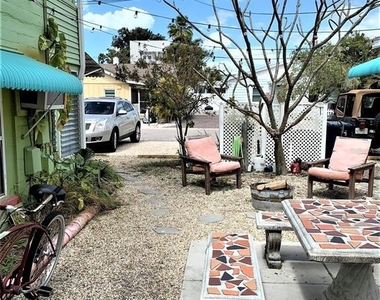 61 81st Avenue - Photo Thumbnail 25