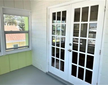 61 81st Avenue - Photo Thumbnail 14
