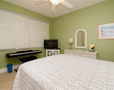 8041 Sailboat Key Boulevard S - Photo Thumbnail 27