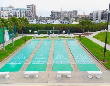 8041 Sailboat Key Boulevard S - Photo Thumbnail 41