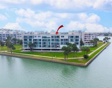 8041 Sailboat Key Boulevard S - Photo Thumbnail 33