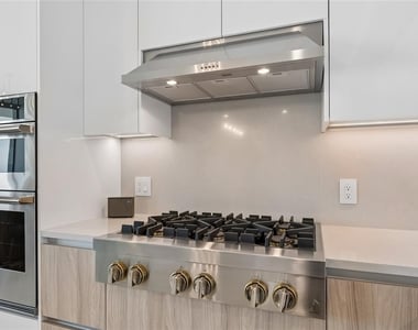 400 Central Avenue - Photo Thumbnail 22