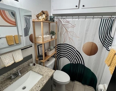 619 90th Ave - Photo Thumbnail 8