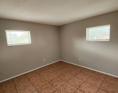 2913 Bayeux Avenue - Photo Thumbnail 15