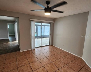 2913 Bayeux Avenue - Photo Thumbnail 18