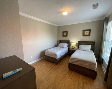 1361 Tuscan Terrace - Photo Thumbnail 13