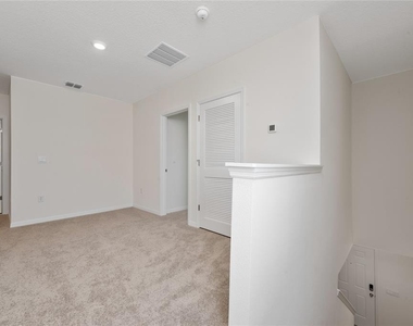 2071 Tay Wes Drive - Photo Thumbnail 12
