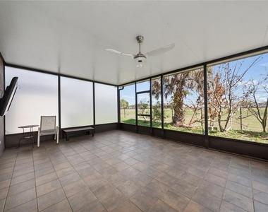 2962 White Cedar Dr - Photo Thumbnail 10