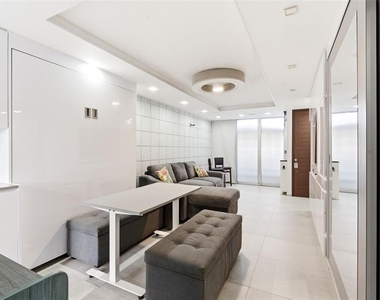 1477 Ashford Avenue - Photo Thumbnail 7