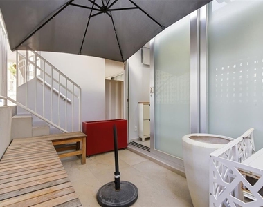 1477 Ashford Avenue - Photo Thumbnail 4