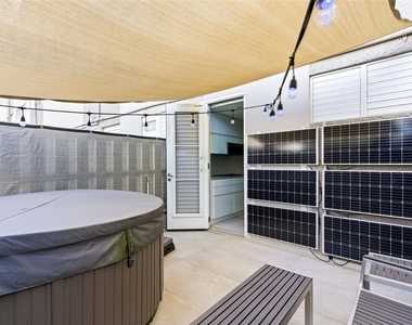 1477 Ashford Avenue - Photo Thumbnail 12