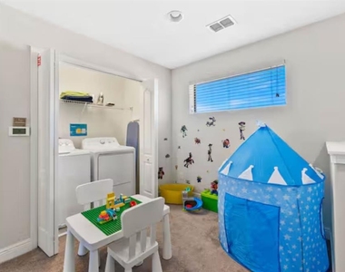 167 Claffey Court - Photo Thumbnail 7
