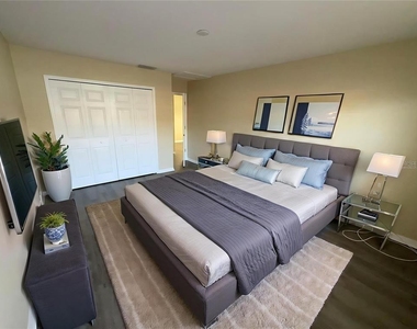 4818 Tangerine Avenue - Photo Thumbnail 4