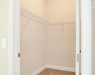 1081 Windlass Court - Photo Thumbnail 43