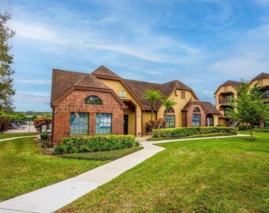 320 Black Oak Court - Photo Thumbnail 12