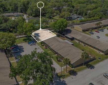 725 Northlake Boulevard - Photo Thumbnail 24