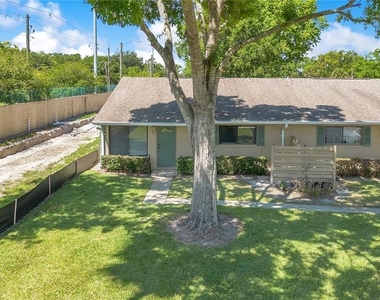 725 Northlake Boulevard - Photo Thumbnail 21