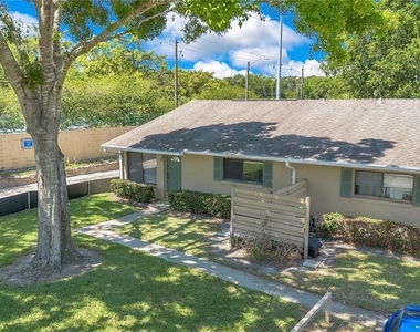 725 Northlake Boulevard - Photo Thumbnail 20