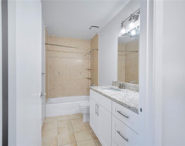 725 Northlake Boulevard - Photo Thumbnail 17