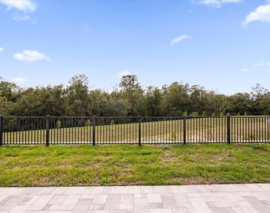 7838 Spectrum Drive - Photo Thumbnail 23