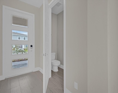7838 Spectrum Drive - Photo Thumbnail 4