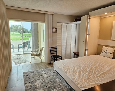 435 Cerromar Lane - Photo Thumbnail 24