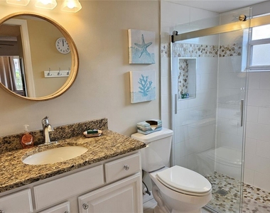 435 Cerromar Lane - Photo Thumbnail 49