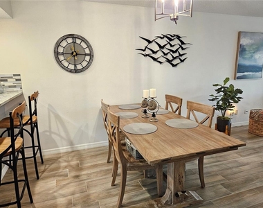 435 Cerromar Lane - Photo Thumbnail 35