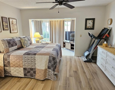 435 Cerromar Lane - Photo Thumbnail 42