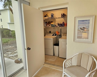 435 Cerromar Lane - Photo Thumbnail 53