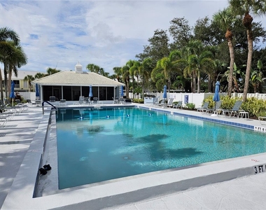 435 Cerromar Lane - Photo Thumbnail 56