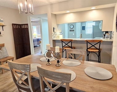 435 Cerromar Lane - Photo Thumbnail 36