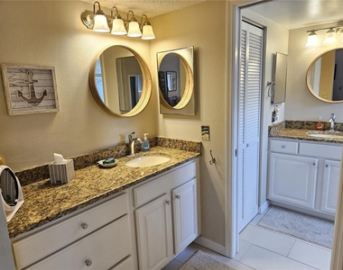 435 Cerromar Lane - Photo Thumbnail 48