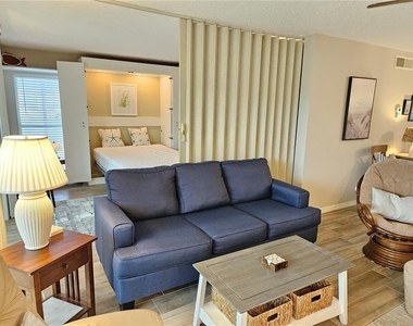 435 Cerromar Lane - Photo Thumbnail 29